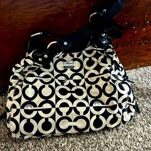 Coach Maggie handbag black and off white